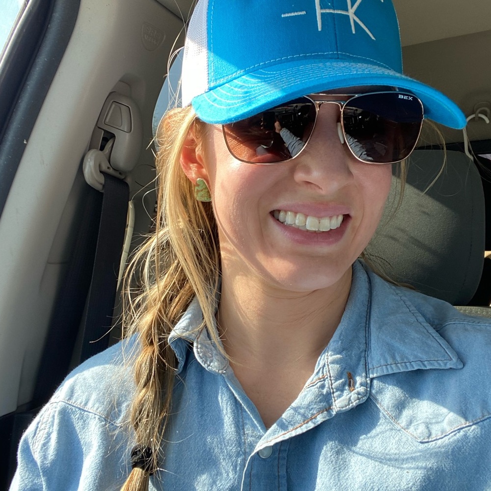 Meet your Posher, Madeleine